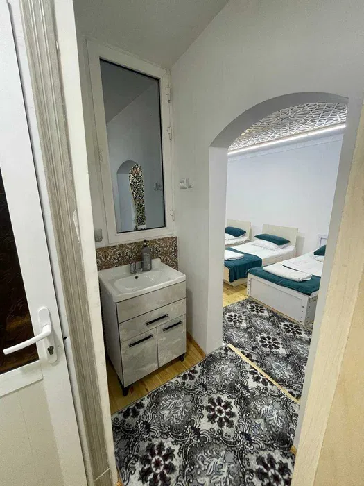 BUXOROI SHARIFGA SAYOHAT!